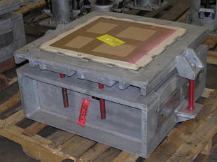 Big ton with slide plate