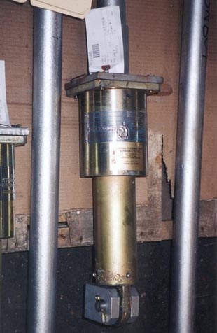 mechanical snubber at zero extension