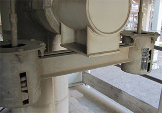 159 Closure Flange Support Hinges for Supporting Blind Flanges